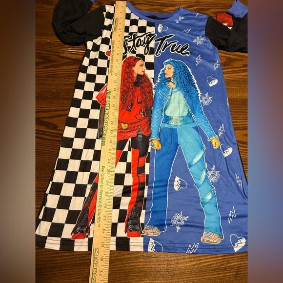 Disney Descendants‎ Nightgown Gown Pajamas Girls 10 Rise of Red Chloe NWT - Picture 10 of 14